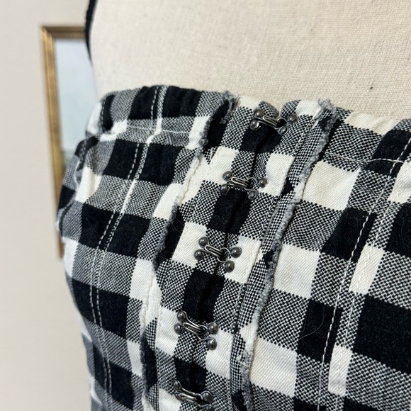 FREE PEOPLE |  Black and White Checkered Corset Strapless Top Size Medium - Picture 8 of 16